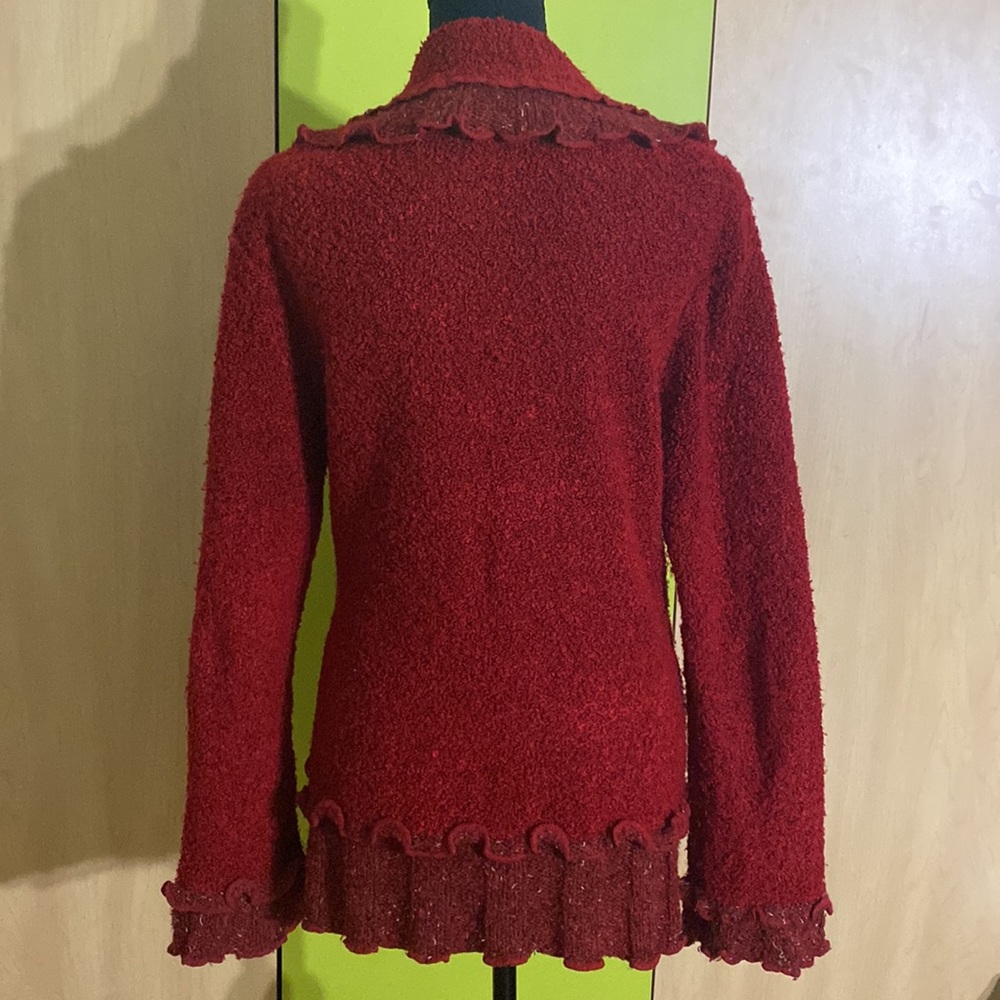 Women’s Ruffled Knitted Cardigan - Picture 2 of 10